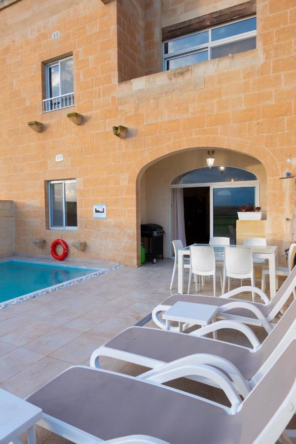 Inni Holiday Home With Infinity Pool Gharb  Luaran gambar