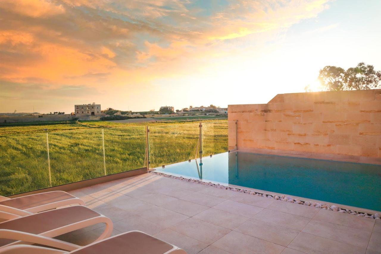 Inni Holiday Home With Infinity Pool Gharb  Luaran gambar