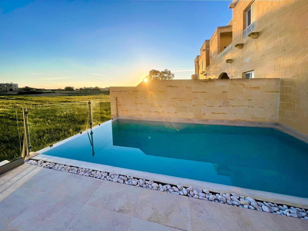 Inni Holiday Home With Infinity Pool Gharb  Luaran gambar