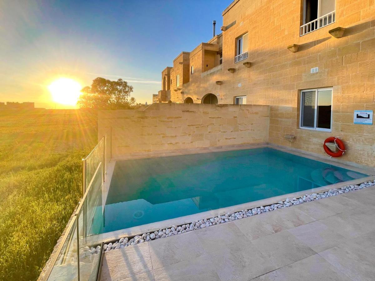 Inni Holiday Home With Infinity Pool Gharb  Luaran gambar